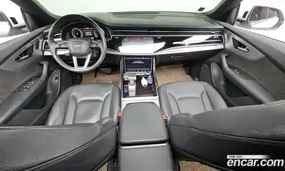 Audi Q8 2021 3.0 Автомат в Москве № 243837, миниатюра 8
