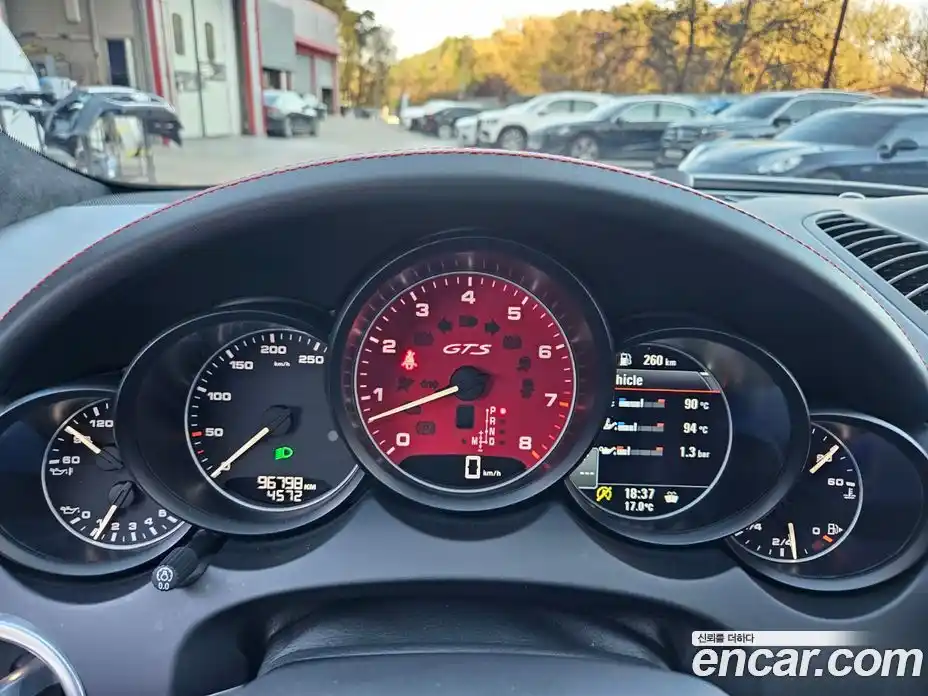 Porsche Cayenne 2018 3.6 Автомат в Москве № 252393, фото 19