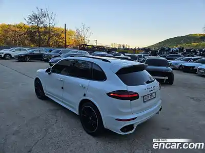 Porsche Cayenne 2018 3.6 Автомат в Москве № 252393, миниатюра 4
