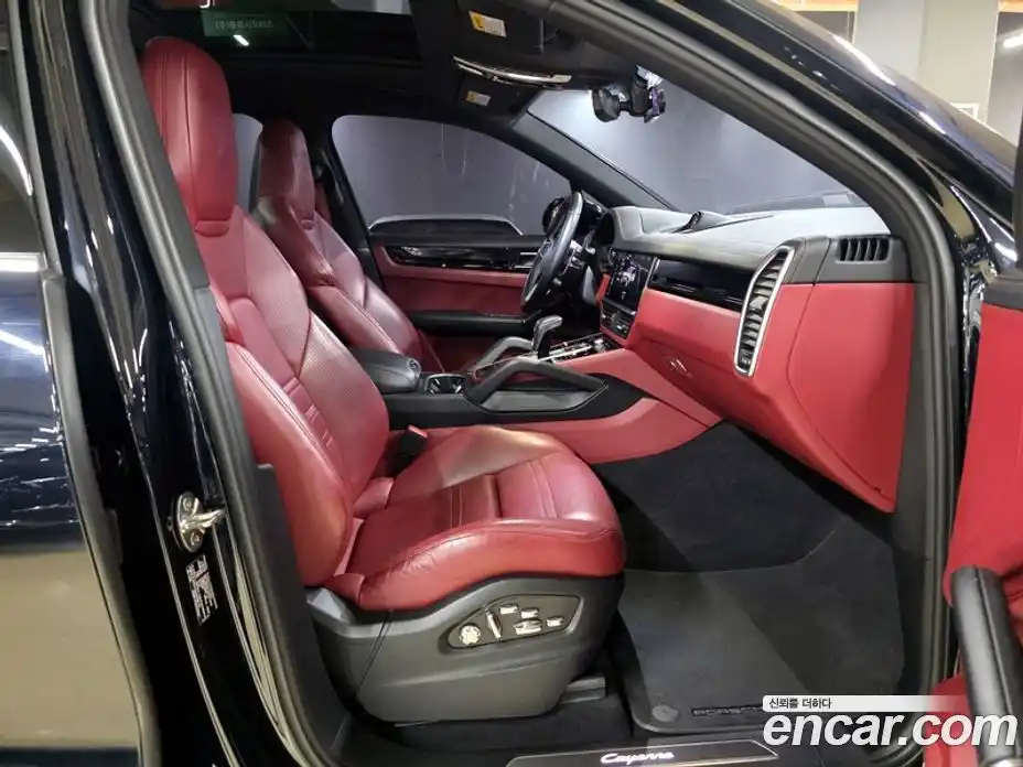 Porsche Cayenne 2019 3.0 Автомат в Москве № 252422, фото 13