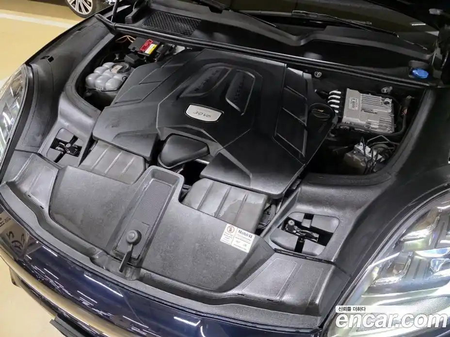 Porsche Cayenne 2019 3.0 Автомат в Москве № 252422, фото 6