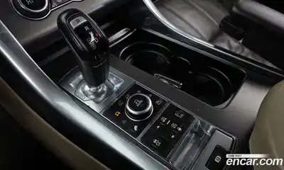 Land Rover Range-Rover Sport, 2015