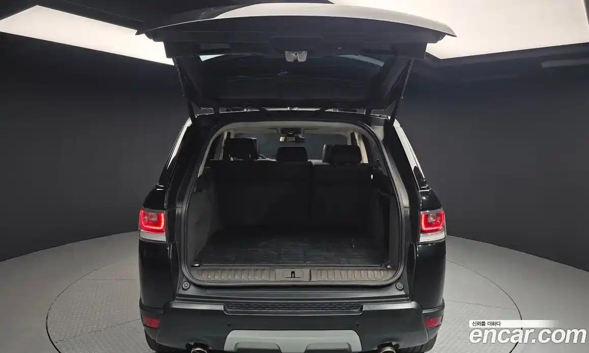 Land Rover Range-Rover Sport 2015 4.4 Автомат в Москве № 252864, фото 16