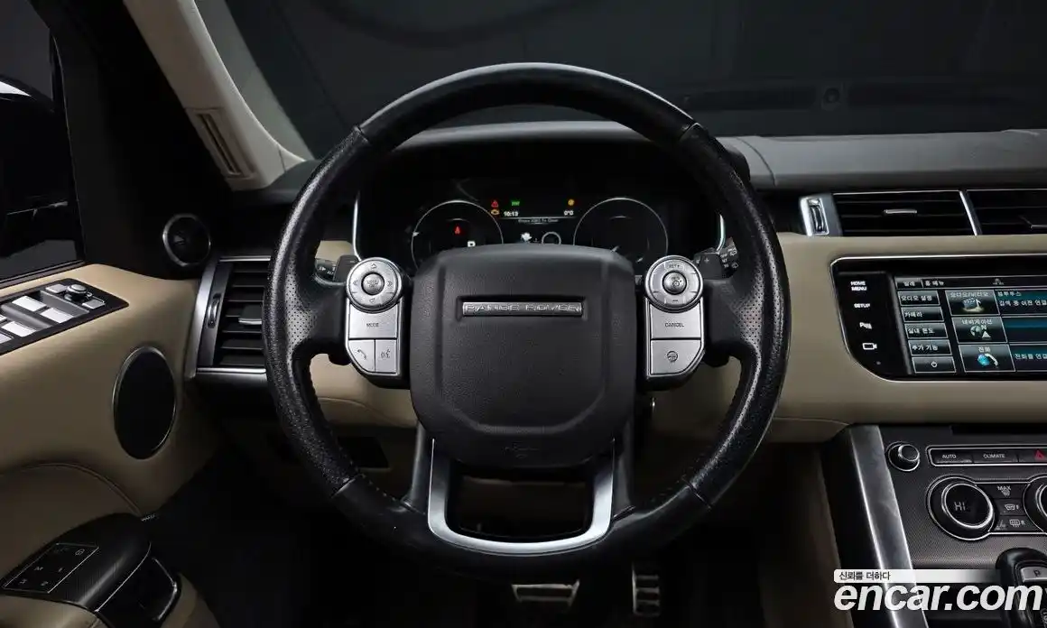 Land Rover Range-Rover Sport 2015 4.4 Автомат в Москве № 252864, фото 18