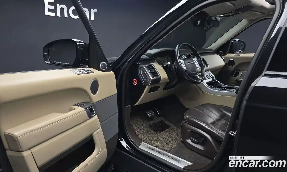 Land Rover Range-Rover Sport 2015 4.4 Автомат в Москве № 252864, фото 7