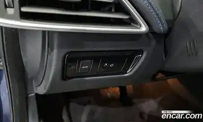 Jaguar XE 2016 2.0 Автомат в Москве № 256064, миниатюра 7