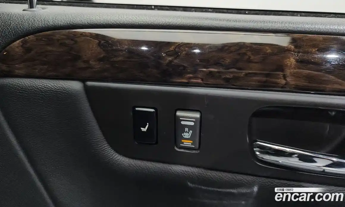 Cadillac DTS 2008 4.6 Автомат в Москве № 256374, фото 19