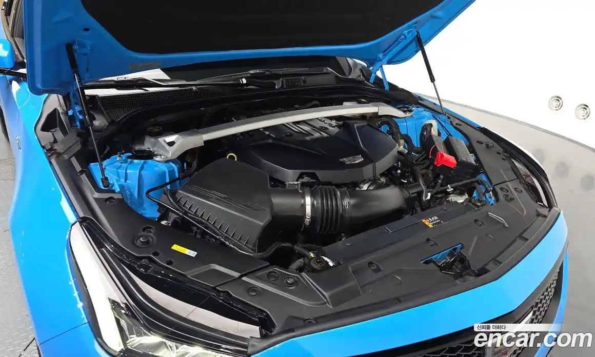 Cadillac CT5-V 2023 6.2 Автомат в Москве № 256378, фото 5