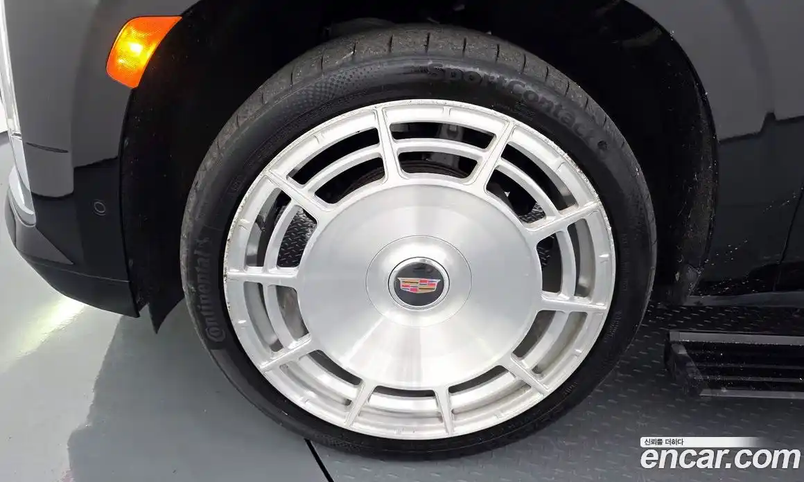 Cadillac Escalade 2021 6.2 Автомат в Москве № 256457, фото 16