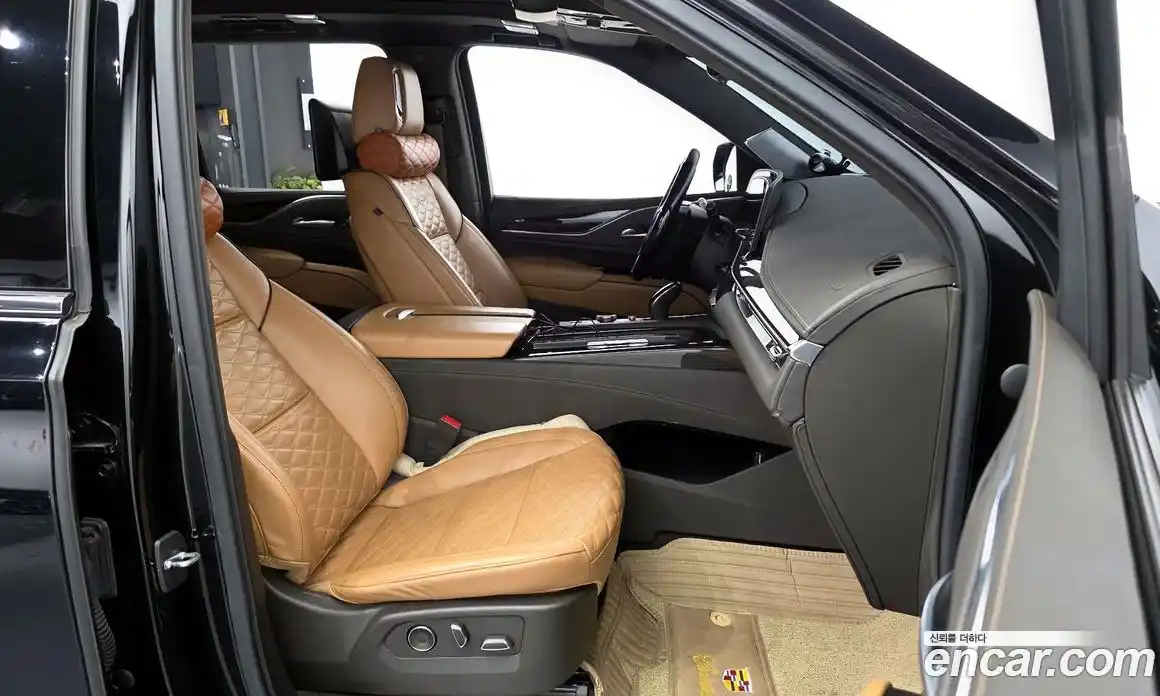 Cadillac Escalade 2021 6.2 Автомат в Москве № 256457, фото 17