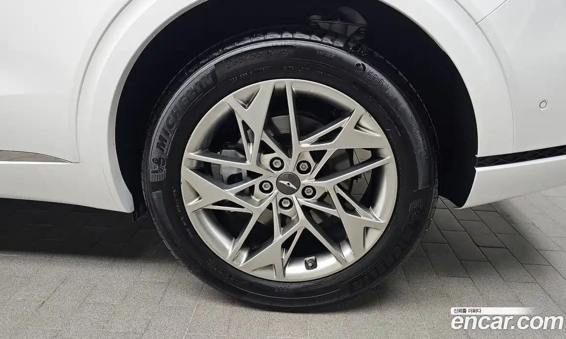 Genesis GV70 2022 2.2 Автомат в Москве № 25898, фото 4