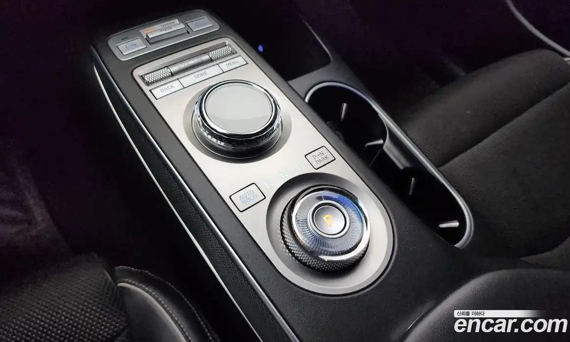 Genesis GV70 2021 2.5 Автомат в Москве № 26126, фото 12