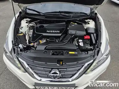 Nissan Altima 2018 2.5 Автомат в Москве № 267067, миниатюра 6