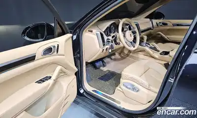 Porsche Cayenne 2017 3.0 Автомат в Москве № 270704, миниатюра 11