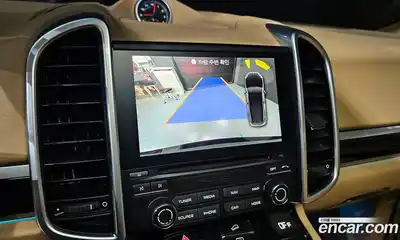 Porsche Cayenne 2017 3.0 Автомат в Москве № 270704, миниатюра 4