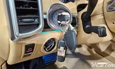 Porsche Cayenne 2017 3.0 Автомат в Москве № 270704, миниатюра 6