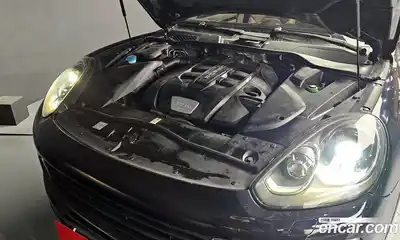 Porsche Cayenne 2017 3.0 Автомат в Москве № 270704, миниатюра 7