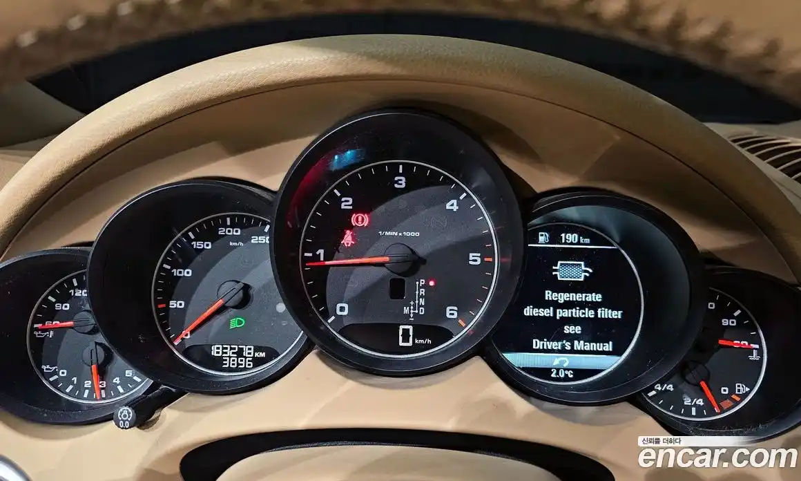 Porsche Cayenne 2017 3.0 Автомат в Москве № 270704, фото 10