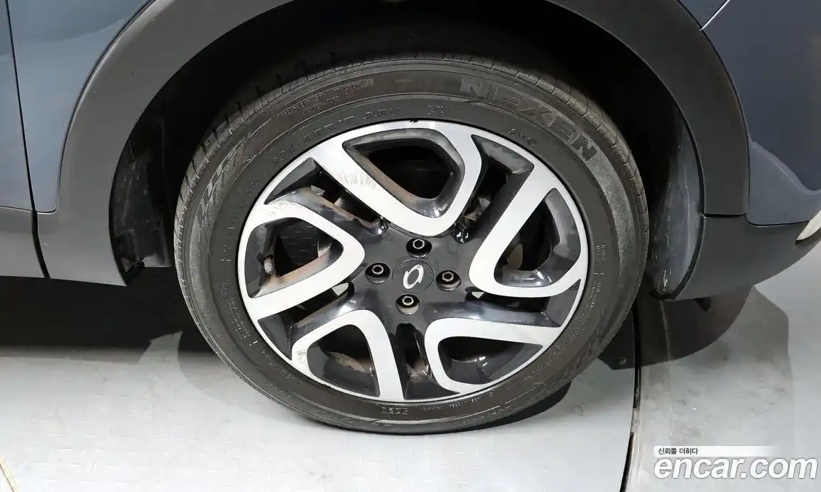 Renault QM3 2017 1.5 Автомат в Москве № 276070, фото 7