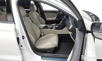 Genesis G70 2023 2.0 Автомат в Москве № 27784, миниатюра 10