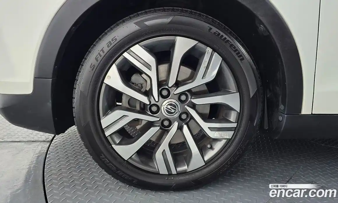 SsangYong TIBOLI 2018 1.6 Автомат в Москве № 28165, фото 17