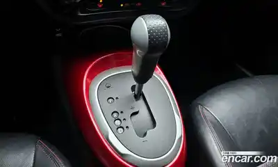 Nissan Juke 2016 1.6 Автомат в Москве № 284976, миниатюра 9