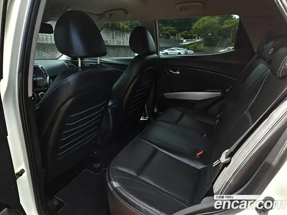 SsangYong TIBOLI 2015 1.6 Автомат в Москве № 28551, фото 11