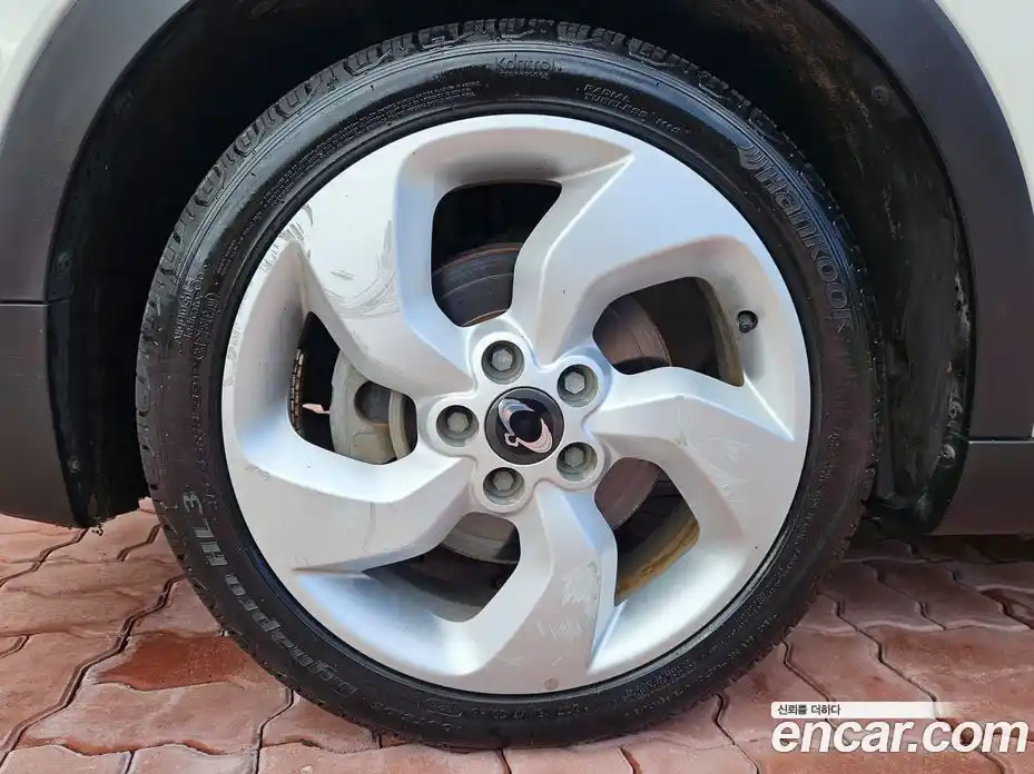 SsangYong TIBOLI 2015 1.6 Автомат в Москве № 28551, фото 5