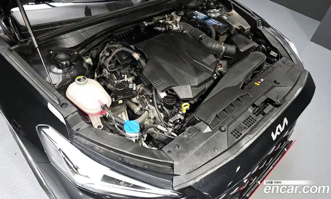 Kia K8 2023 3.5 Автомат в Москве № 288471, фото 3