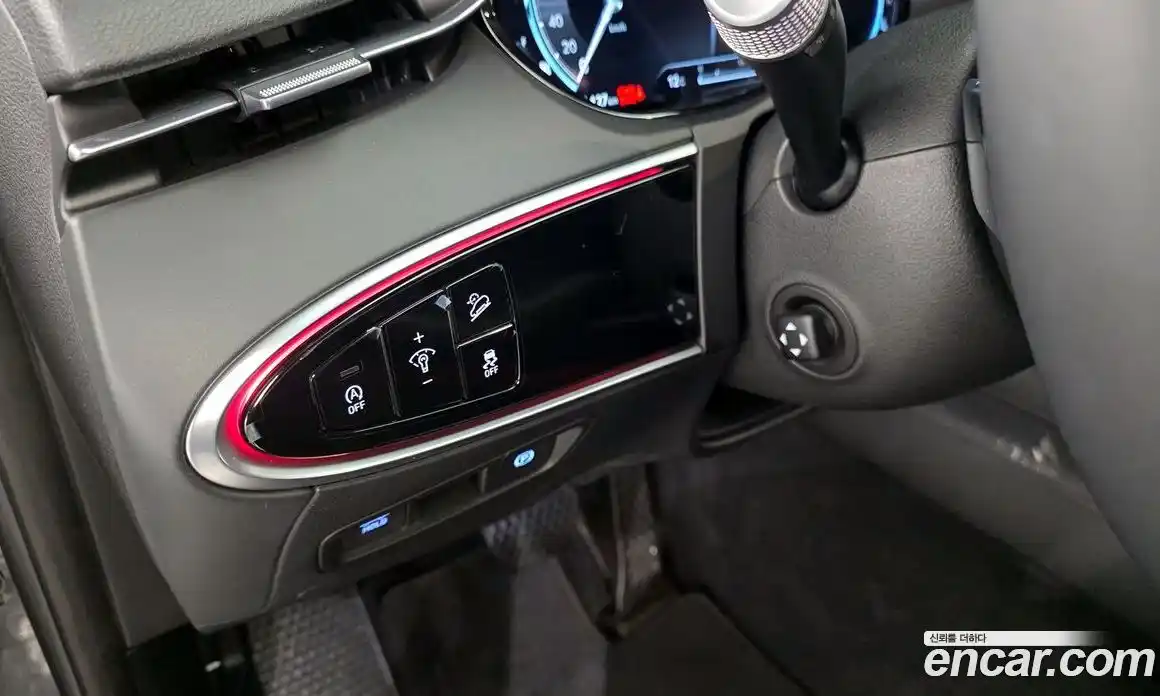 Genesis GV70 2021 2.5 Автомат в Москве № 288785, фото 18