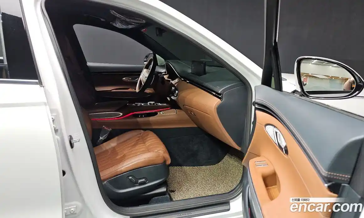 Genesis GV70 2022 2.5 Автомат в Москве № 289851, фото 18