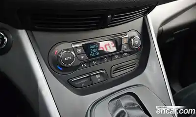 Ford Escape 2014 2.0 Автомат в Москве № 294978, миниатюра 2