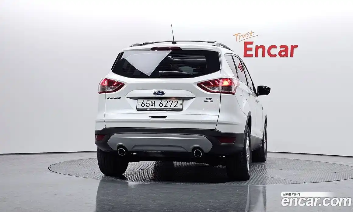 Ford Escape 2014 2.0 Автомат в Москве № 294978, фото 8