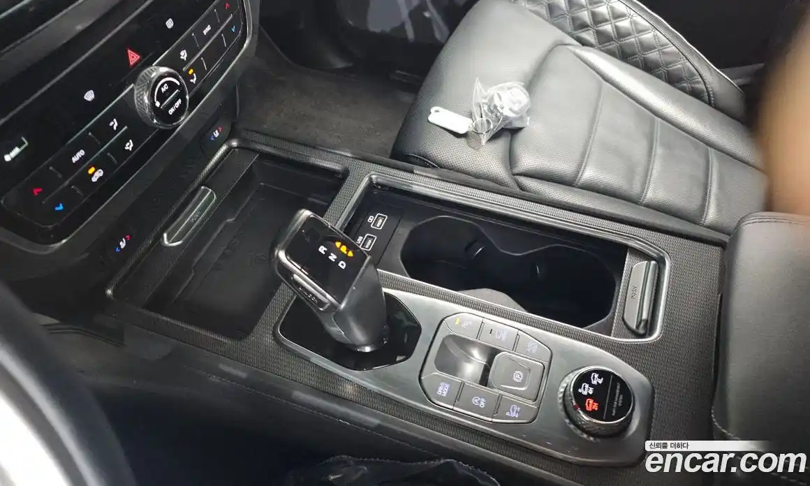 SsangYong Rexton 2021 2.2 Автомат в Москве № 29828, фото 4