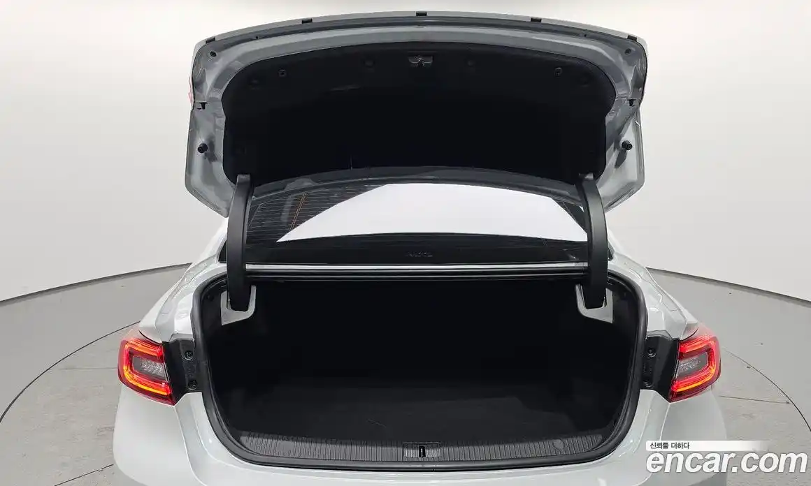 Renault SM6 2019 2.0 Автомат в Москве № 298595, фото 7