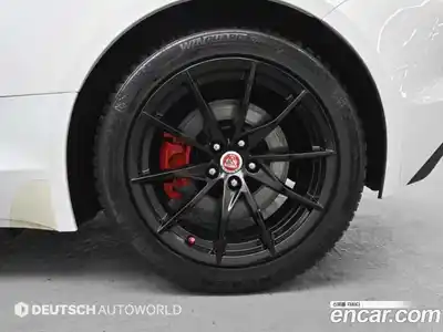 Jaguar F-Type 2018 2.0 Автомат в Москве № 305168, миниатюра 5