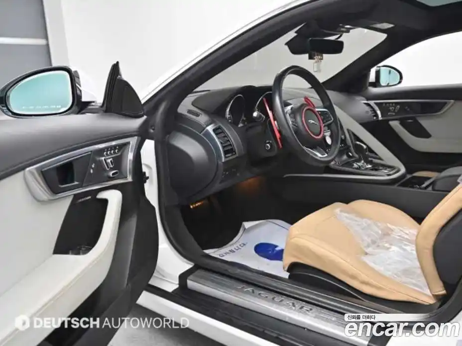 Jaguar F-Type 2018 2.0 Автомат в Москве № 305168, фото 9