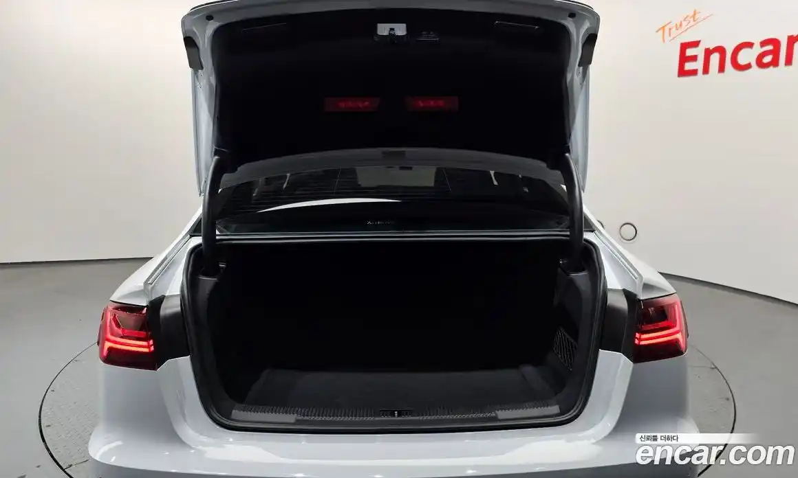 Audi A6 2018 2.0 Автомат в Москве № 325517, фото 20