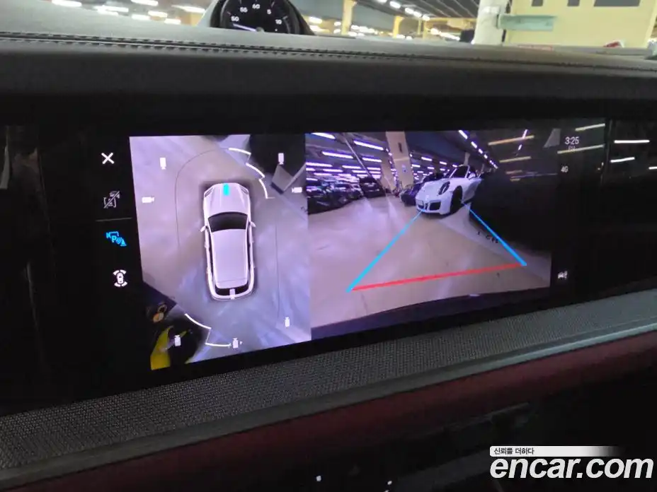 Porsche Cayenne 2024 3.0 Автомат в Москве № 327382, фото 13