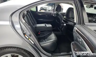 Lexus LS 2016 4.6 Автомат в Москве № 329596, миниатюра 12