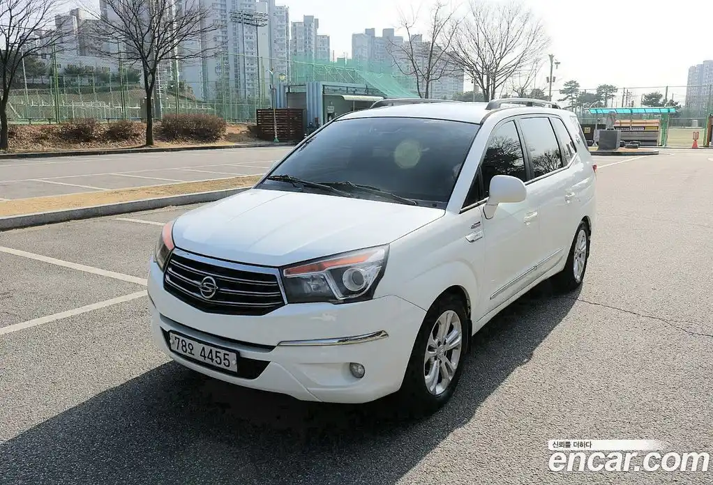 SsangYong Korando 2014 2.0 Автомат в Москве № 342222, фото 2