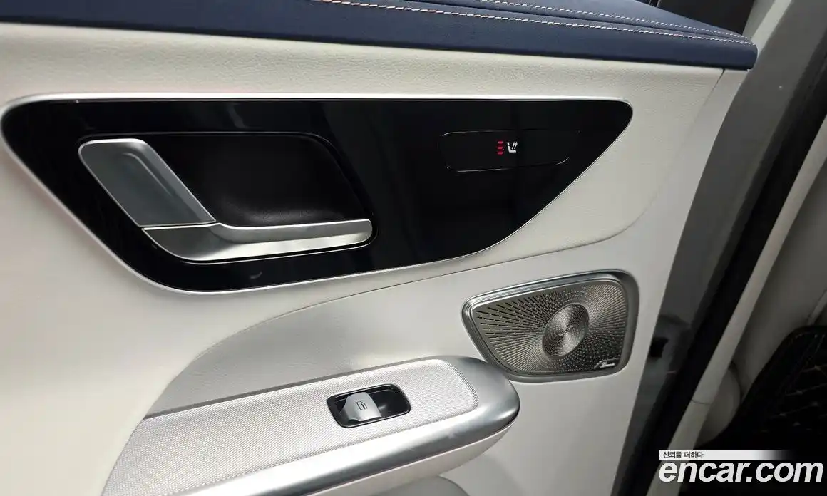 Mercedes-Benz EQE 2023 0.3 Автомат в Москве № 342354, фото 19