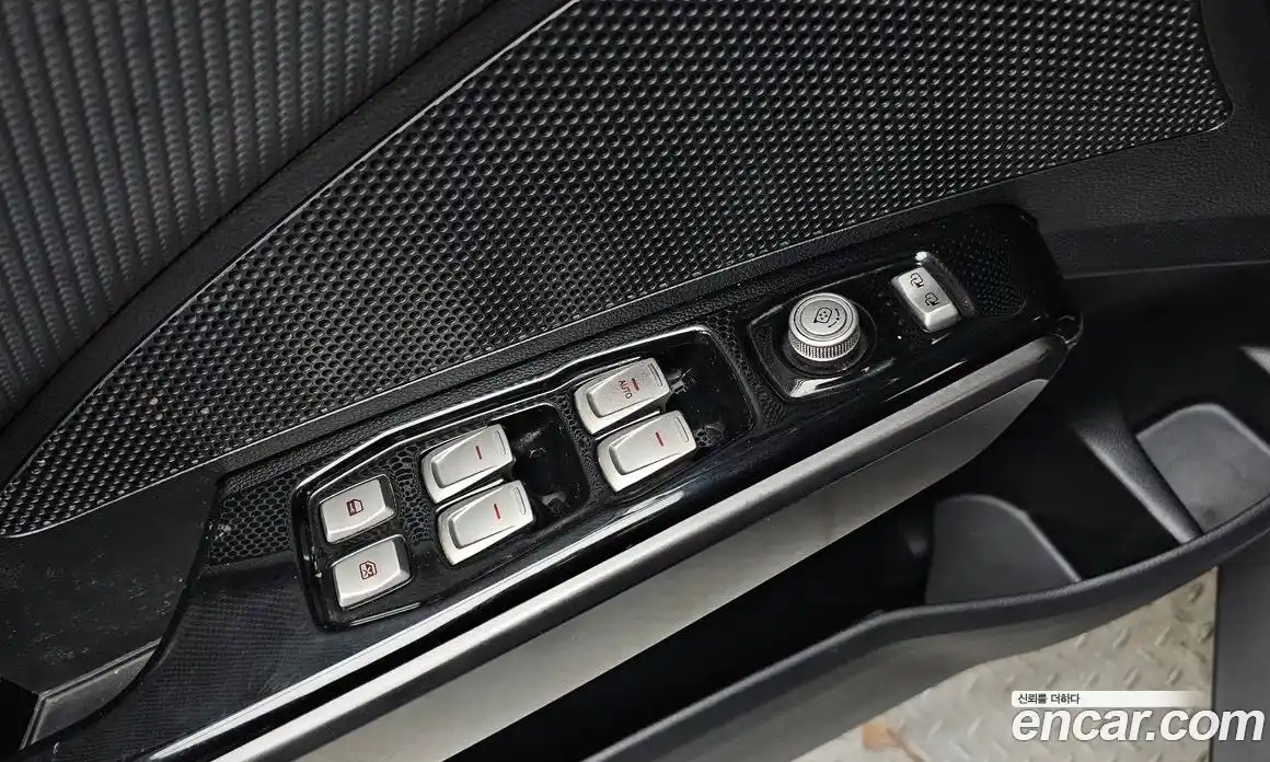 SsangYong TIBOLI 2018 1.6 Автомат в Москве № 36112, фото 3