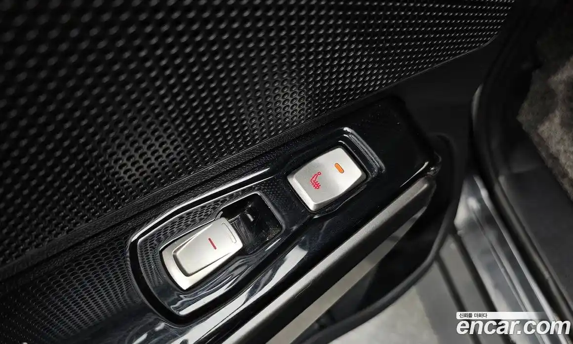 SsangYong TIBOLI 2018 1.6 Автомат в Москве № 36112, фото 9