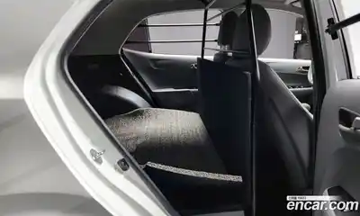 Kia Morning 2021 1.0 Автомат в Москве № 363275, миниатюра 12