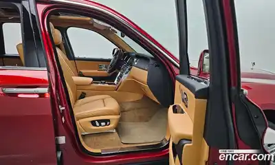Rolls-Royce Cullinan 2023 6.7 Автомат в Москве № 366913, миниатюра 11