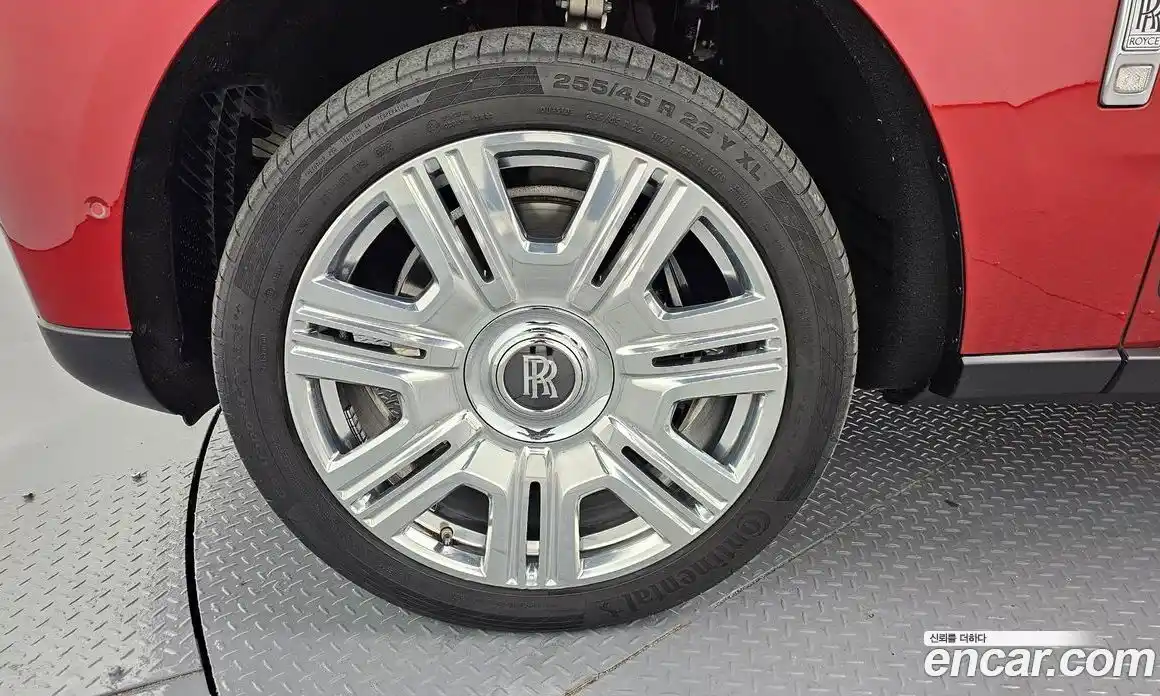 Rolls-Royce Cullinan 2023 6.7 Автомат в Москве № 366913, фото 5