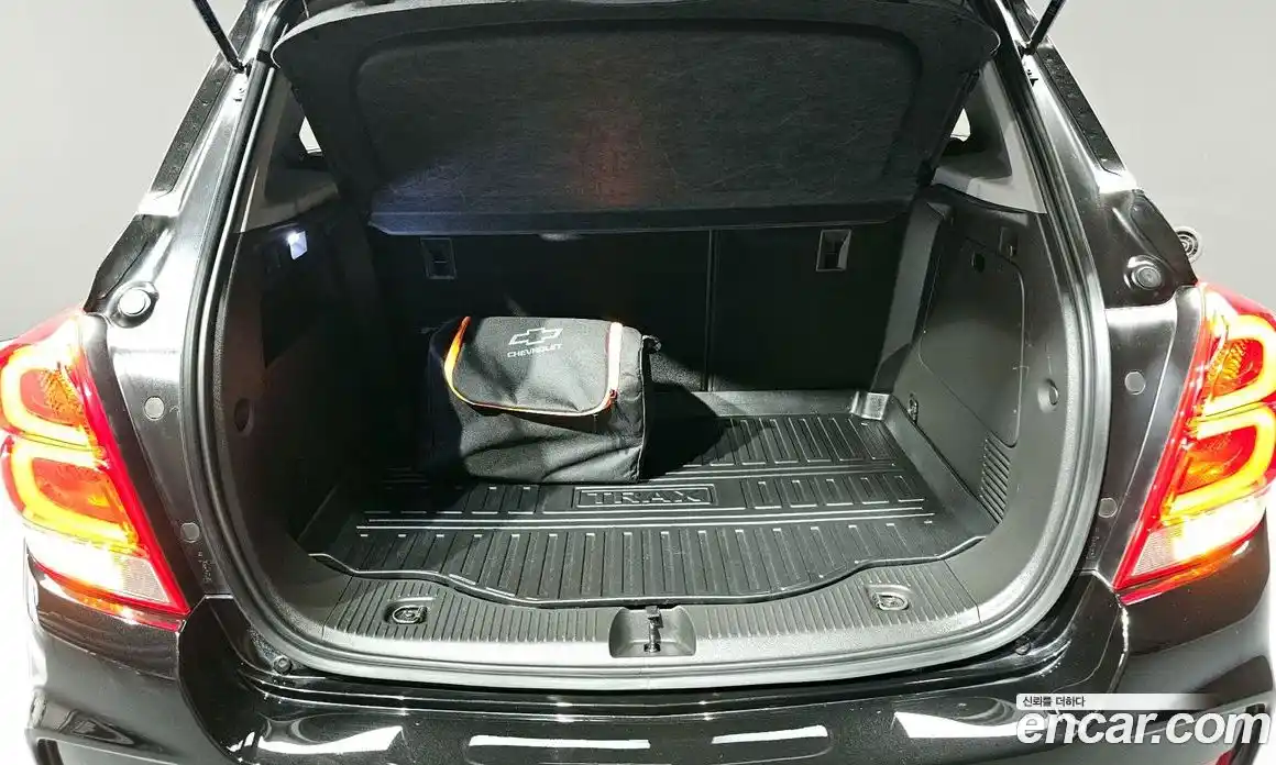 Chevrolet Trax 2017 1.6 Автомат в Москве № 36927, фото 17