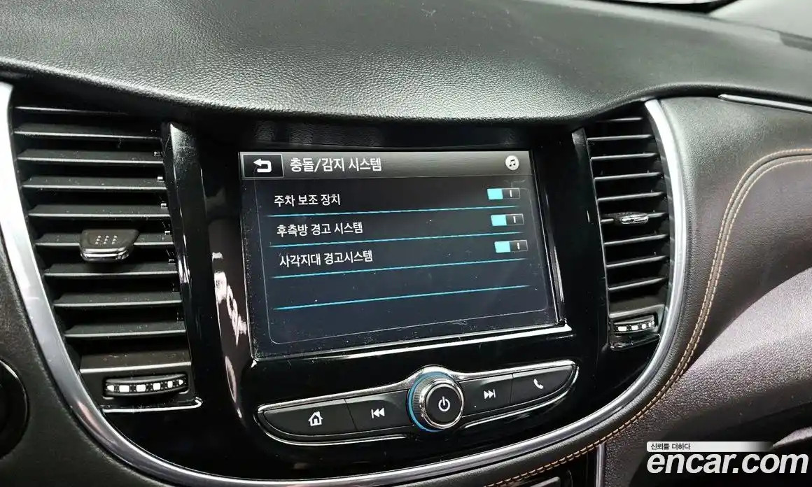 Chevrolet Trax 2017 1.6 Автомат в Москве № 36927, фото 4