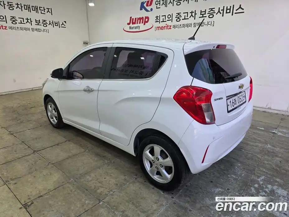 Chevrolet Spark 2016 1.0 Автомат в Москве № 37807, фото 7